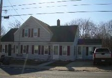 91 Providence St in West Warwick, RI - Building Photo