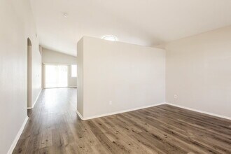 8113 W Pima St in Phoenix, AZ - Building Photo - Building Photo