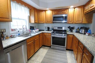 57 Cadogan Way in Nashua, NH - Building Photo - Building Photo