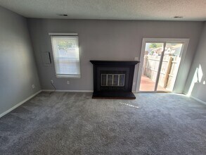 2449 Reagan Ave in Virginia Beach, VA - Building Photo - Building Photo