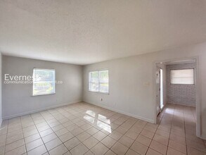 1416 Moss Point Dr in Southaven, MS - Building Photo - Building Photo