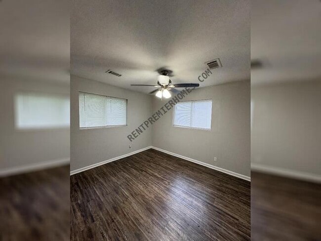 property at 2816 Boyd St