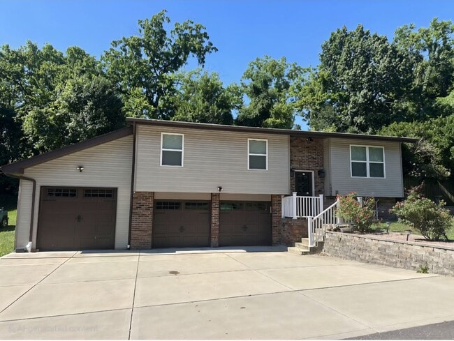 property at 1245 New Towne Rd