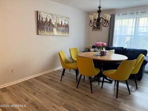 885 Crimson Ct in Morganville, NJ - Building Photo - Building Photo