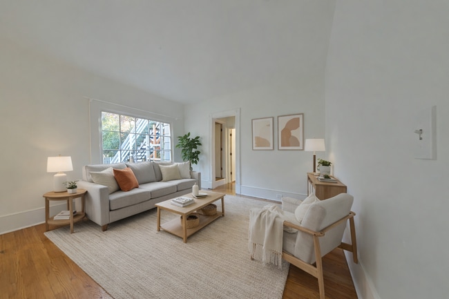 247 NW 11th St in Corvallis, OR - Building Photo - Building Photo