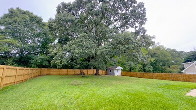 22 Edgewood Dr in Carrollton, GA - Building Photo - Building Photo