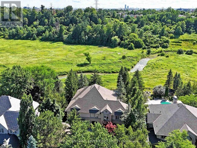 90 Humberview Dr in Vaughan, ON - Building Photo - Building Photo