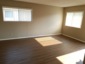2596 Sextant Ave in Port Hueneme, CA - Building Photo - Building Photo