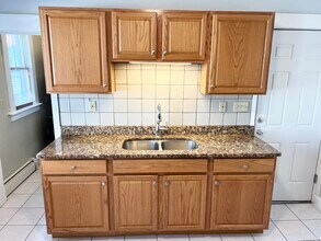 532 High St-Unit -2 in Middletown, CT - Building Photo - Building Photo