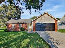 634 Mable Dr in La Vergne, TN - Building Photo