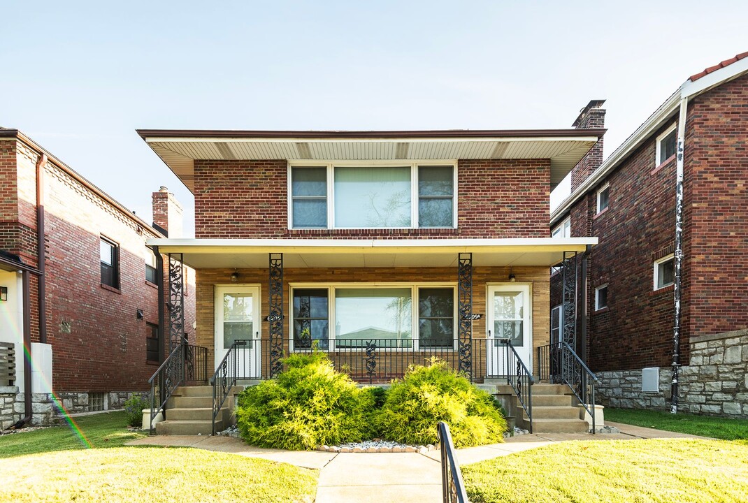 6209 Loran Ave in St. Louis, MO - Building Photo