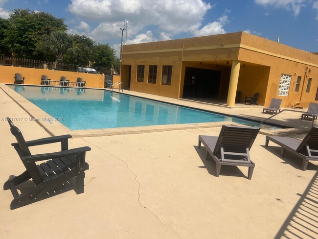 property at 560 NW 114th Ave