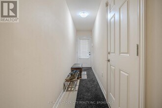 37 Durksen Dr in St Catharines, ON - Building Photo - Building Photo