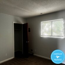 1501 Chapel Hill Rd in Durham, NC - Building Photo - Building Photo