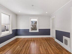 34 Lafayette St in Marblehead, MA - Building Photo - Building Photo