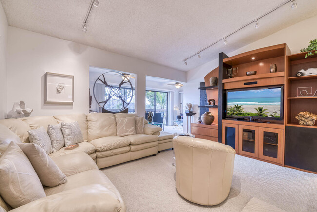 property at 1111 Duncan Cir