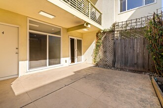 1247 11th St, Sant Monica in Santa Monica, CA - Building Photo - Interior Photo