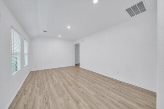 17607 Longwood Trce Ln in Roman Forest, TX - Building Photo - Building Photo