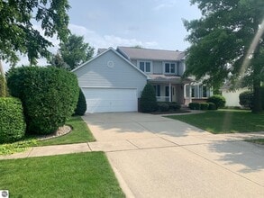 1631 Eastpointe Dr in Mt. Pleasant, MI - Building Photo - Building Photo