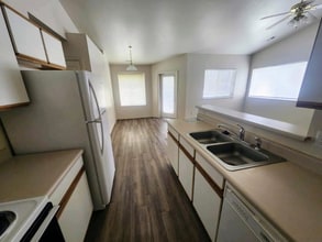658 Paradise Pl in Twin Falls, ID - Building Photo - Building Photo