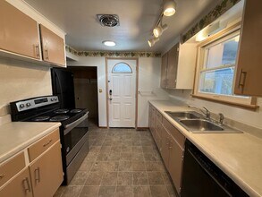 1260 Dakota St in Wenatchee, WA - Building Photo - Building Photo