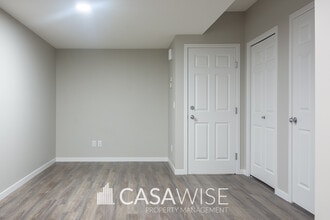 6247-6176 176 Ave NW in Edmonton, AB - Building Photo - Building Photo
