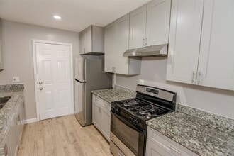 1651 Northwood St in Houston, TX - Building Photo - Building Photo