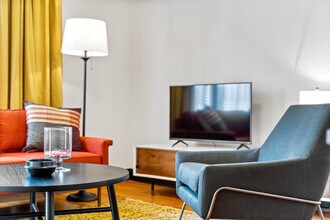 3545 N Janssen Ave in Chicago, IL - Building Photo - Building Photo