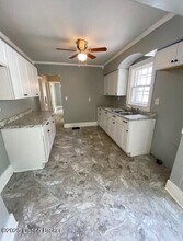 831 W Whitney Ave in Louisville, KY - Building Photo - Building Photo
