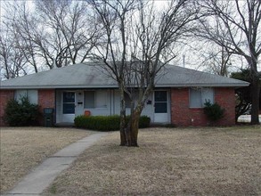 2024 Cherokee Ln in Norman, OK - Building Photo - Building Photo