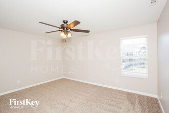 5847 Sly Fox Ln in Indianapolis, IN - Building Photo - Building Photo
