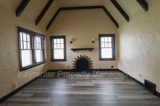 2423 N Boston Ave in Tulsa, OK - Building Photo - Building Photo