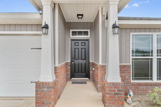 6185 Redberry Dr in Gulf Breeze, FL - Building Photo - Building Photo