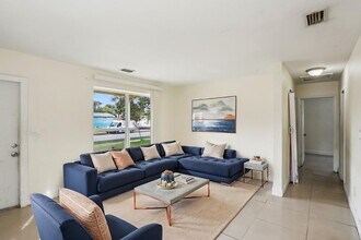 520 NE 45th St in Pompano Beach, FL - Building Photo - Building Photo