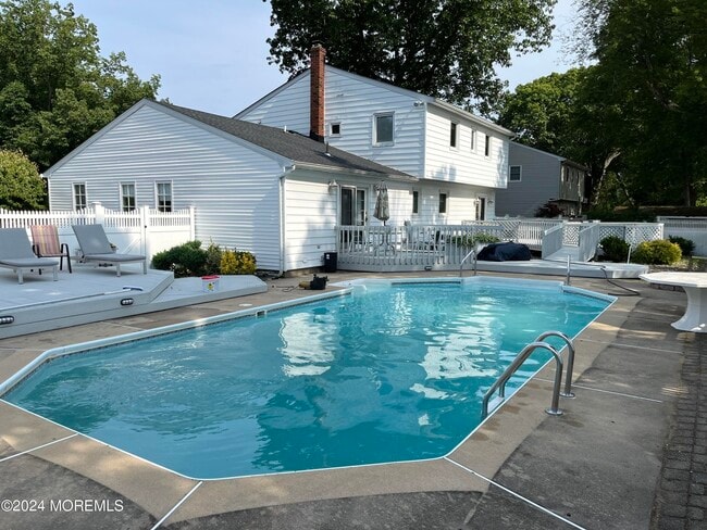 property at 104 Pear St