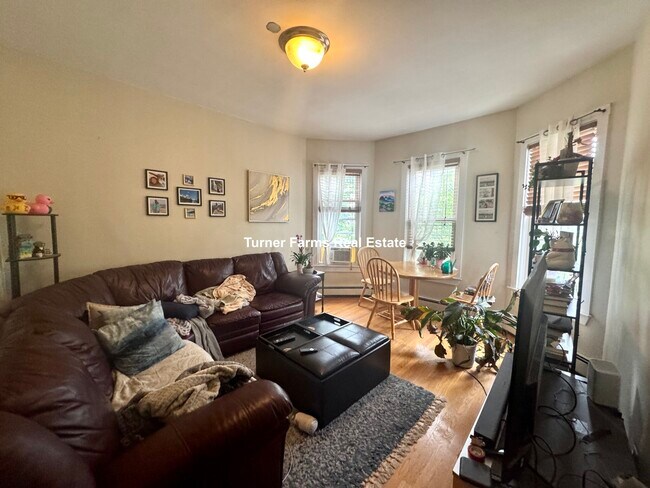 19 Speridakis Ter in Cambridge, MA - Building Photo - Building Photo