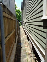 622 1st St, Unit 622A First Street in New Orleans, LA - Foto de edificio - Building Photo