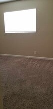 307 Buckley Ave-Unit -307 Buckley Ave in Bakersfield, CA - Building Photo - Building Photo