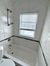 967 SW 5th St in Miami, FL - Building Photo - Building Photo