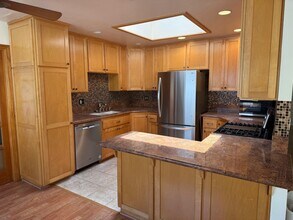 2155 Montclair St in San Diego, CA - Building Photo - Building Photo