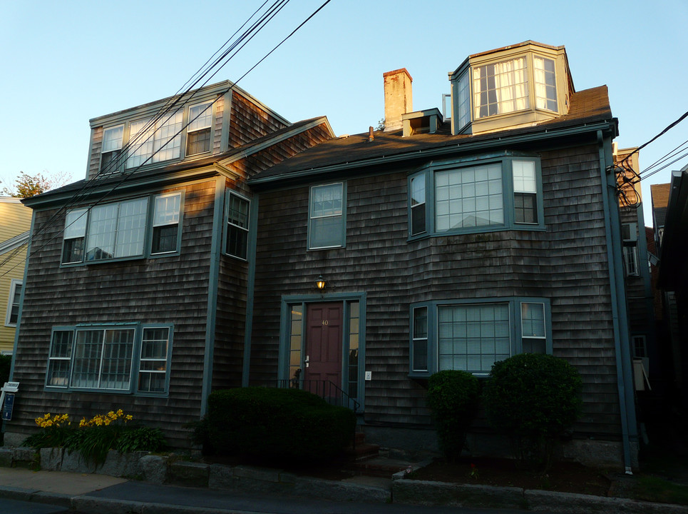 40 Main St in Rockport, MA - Building Photo