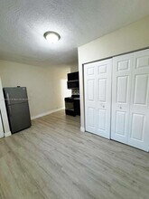 2731 NW 1st St-Unit -1 in Pompano Beach, FL - Building Photo - Building Photo