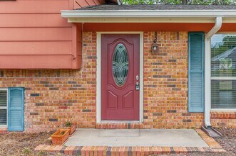 11 Birch Ave in Shalimar, FL - Building Photo - Building Photo