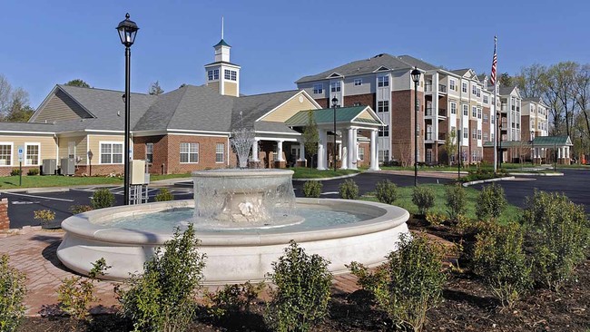 Verena at the Glen-Senior Living in Glen Allen, VA - Building Photo - Building Photo