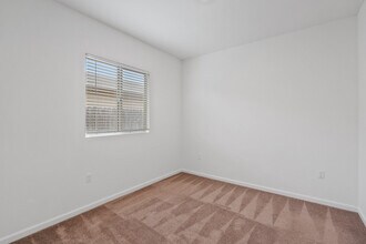 12691 Thorntonhall Dr in Rancho Cordova, CA - Building Photo - Building Photo