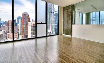 1319 S Wabash Ave in Chicago, IL - Foto de edificio - Building Photo