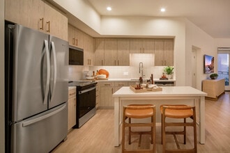 Colonnade at The Market Place in Irvine, CA - Building Photo - Building Photo