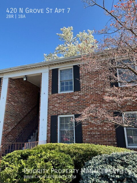 property at 420 N Grove St