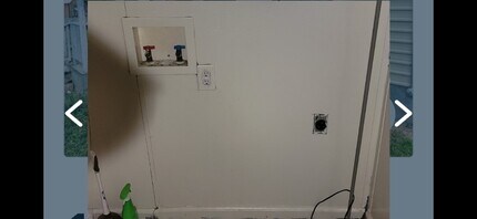 515 W Main St in Runge, TX - Foto de edificio - Building Photo