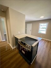 3730 Hickory St in Columbia, SC - Foto de edificio - Building Photo